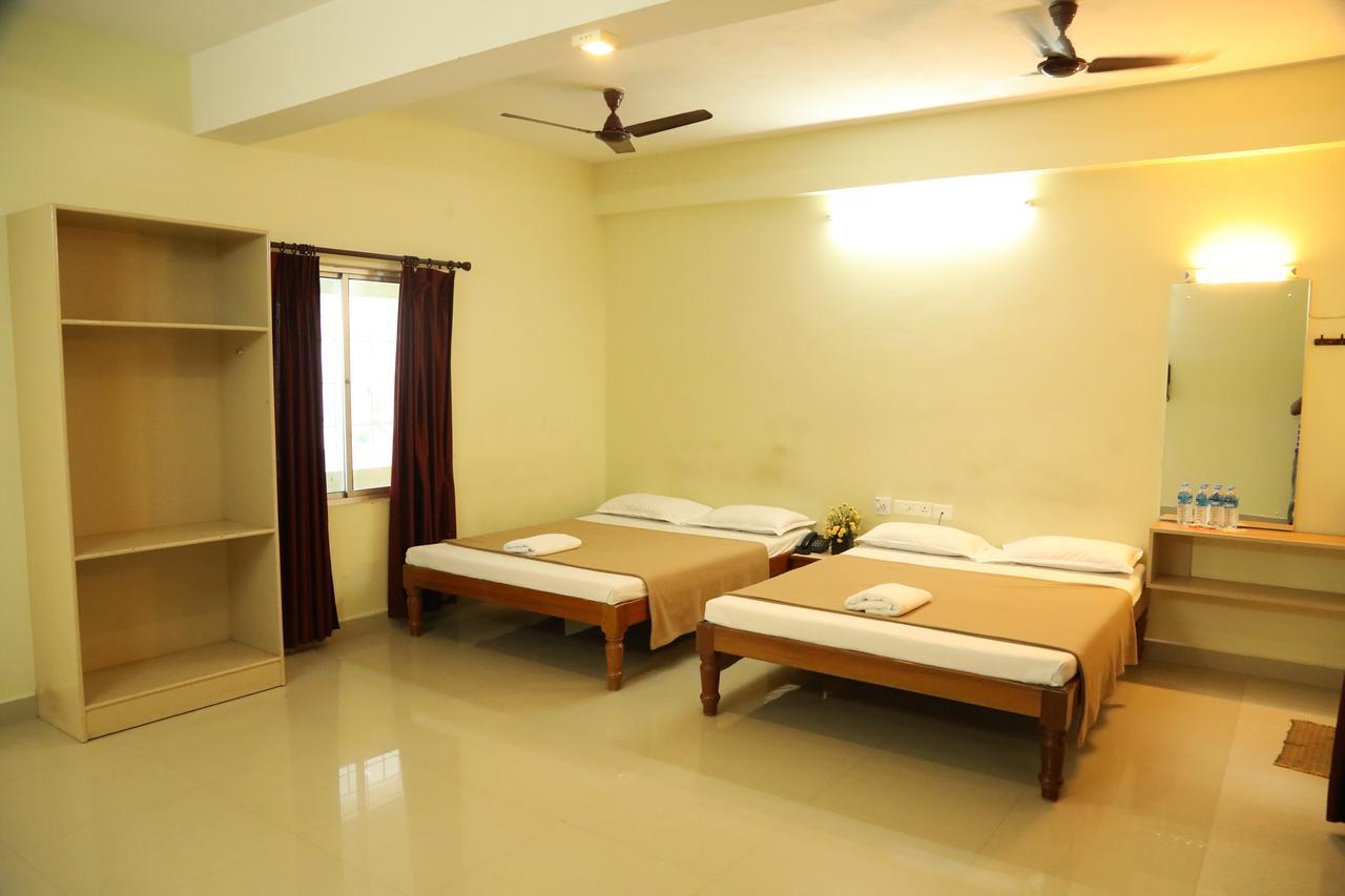 Ganesh Residency Hotell Pondicherry Eksteriør bilde